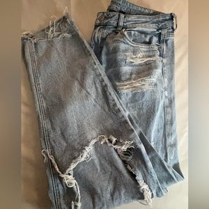 American Eagle Mom jeans